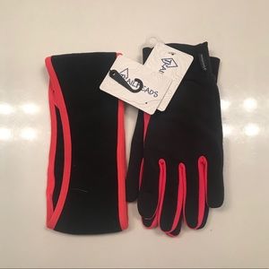 TRAILHEADS gloves and headband for winter